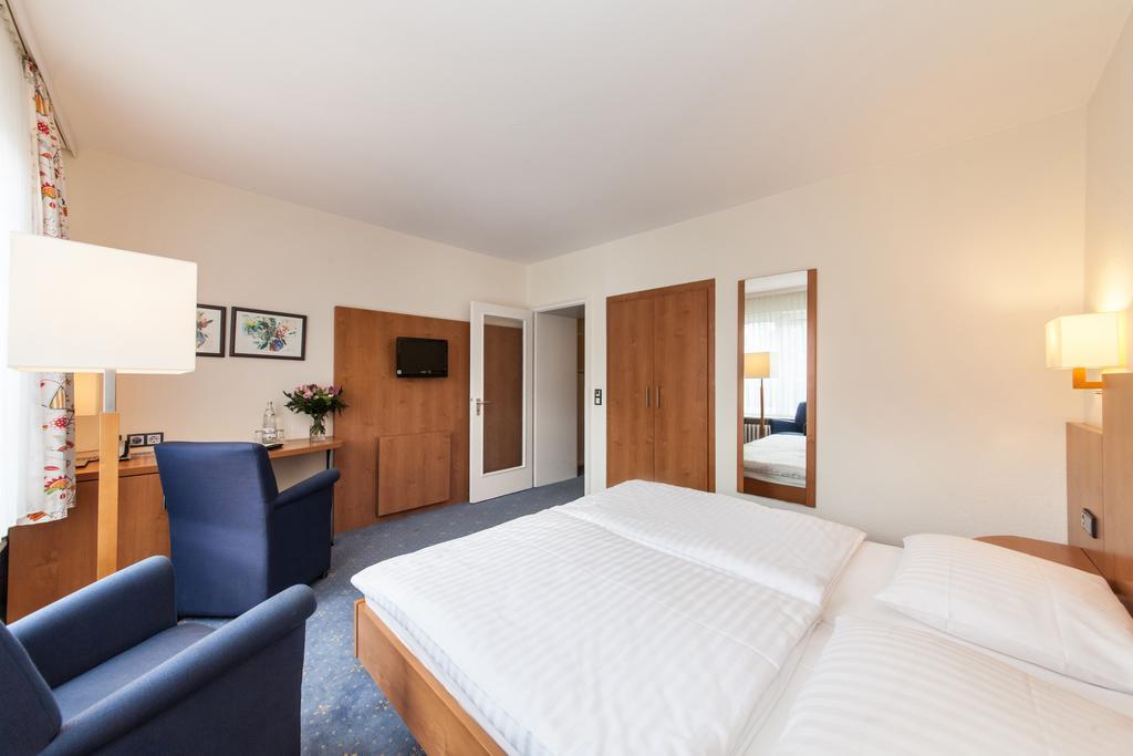 Hotel Drei Kronen Elmshorn Chambre photo